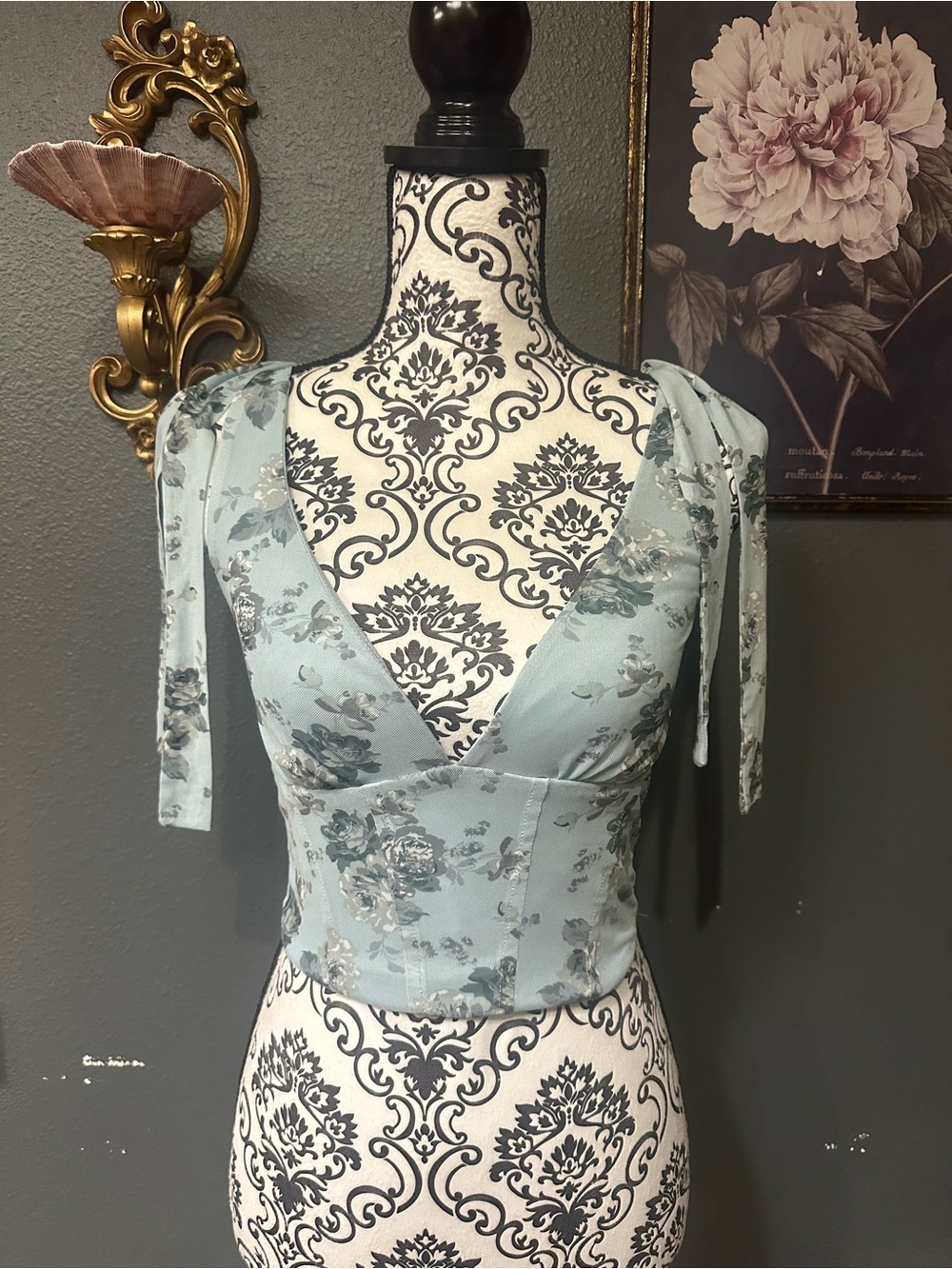 Light Blue Floral Tie-Shoulder V-Neck Crop Top